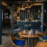 Mercure Centre Bassin Du Commerce 4*