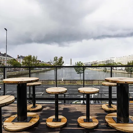 Mercure Centre Bassin Du Commerce