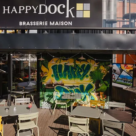 Mercure Centre Bassin Du Commerce Hotel