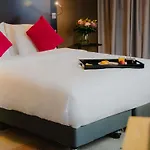 Mercure Centre Bassin Du Commerce 4*