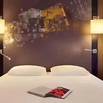 Mercure Centre Bassin Du Commerce Hotel 4*