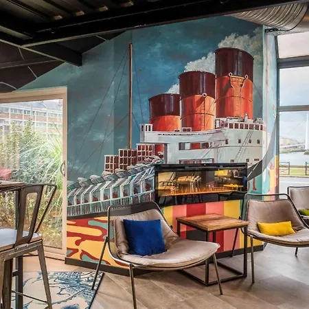 Mercure Centre Bassin Du Commerce Le Havre