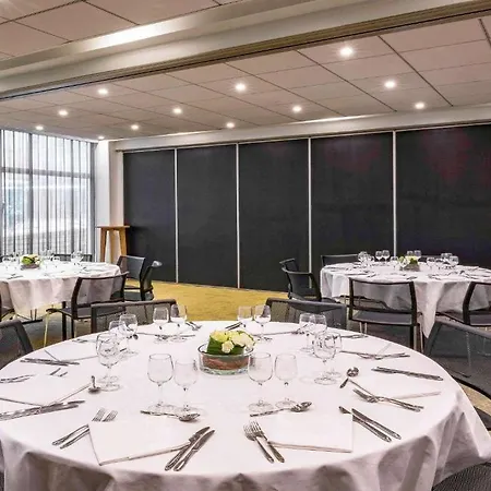 Mercure Centre Bassin Du Commerce 4*