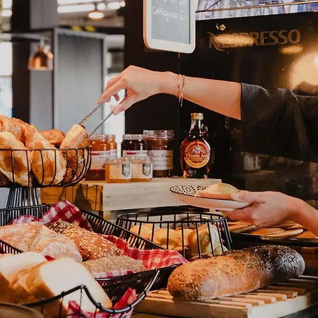 Mercure Centre Bassin Du Commerce