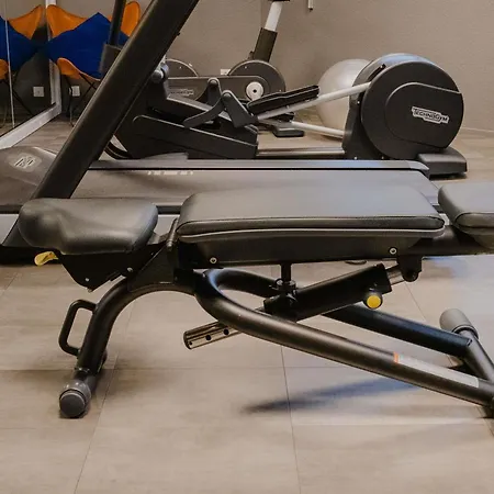 Hotel Mercure Centre Bassin Du Commerce 4*