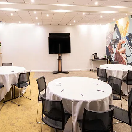 Mercure Centre Bassin Du Commerce Le Havre