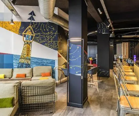 Mercure Centre Bassin Du Commerce