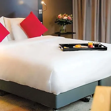 Mercure Centre Bassin Du Commerce Le Havre
