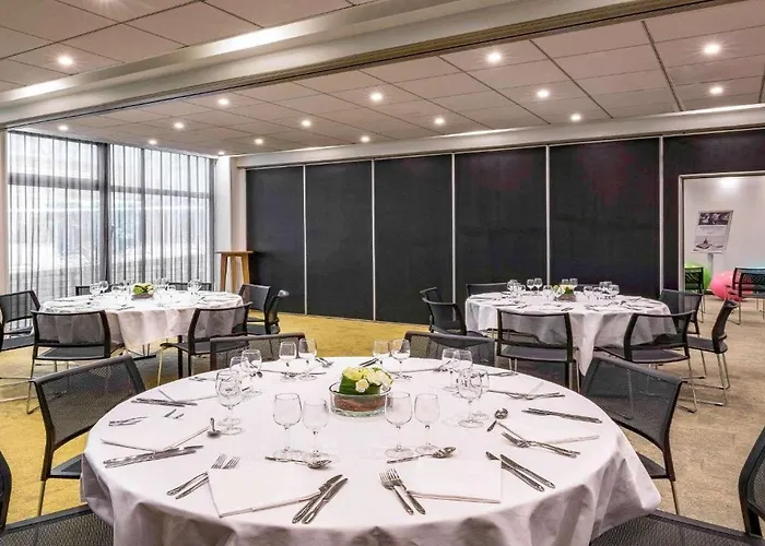 Mercure Centre Bassin Du Commerce 4*