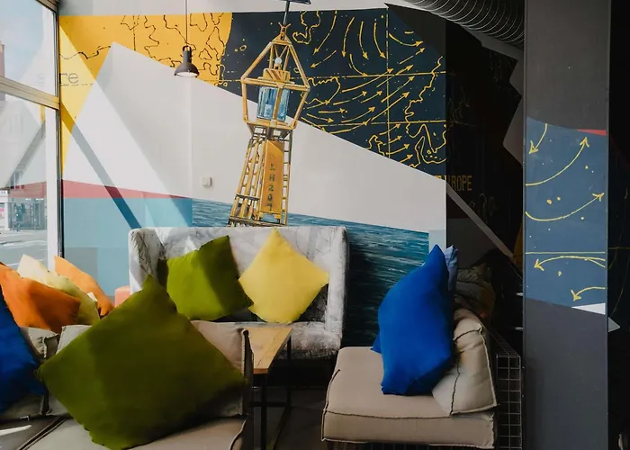 Mercure Centre Bassin Du Commerce 4*