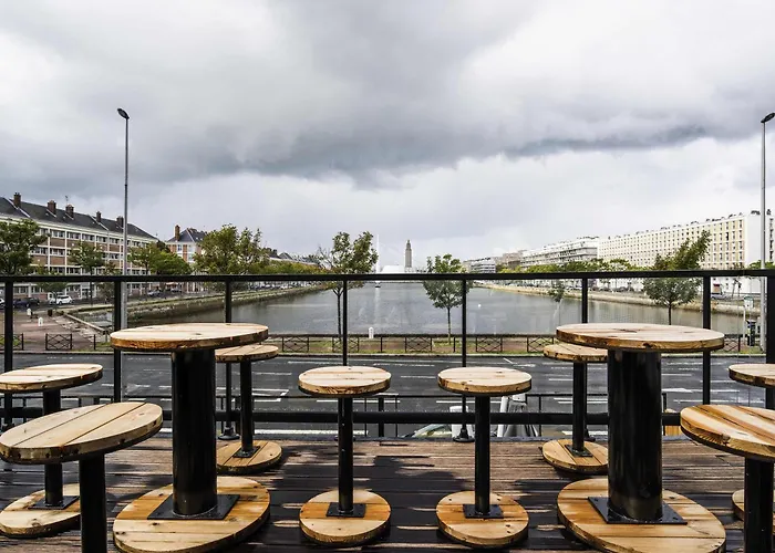 Mercure Centre Bassin Du Commerce