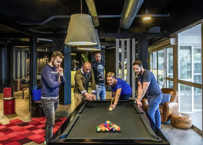 Mercure Centre Bassin Du Commerce 4*