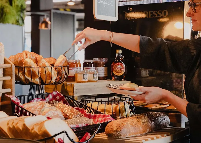 Mercure Centre Bassin Du Commerce